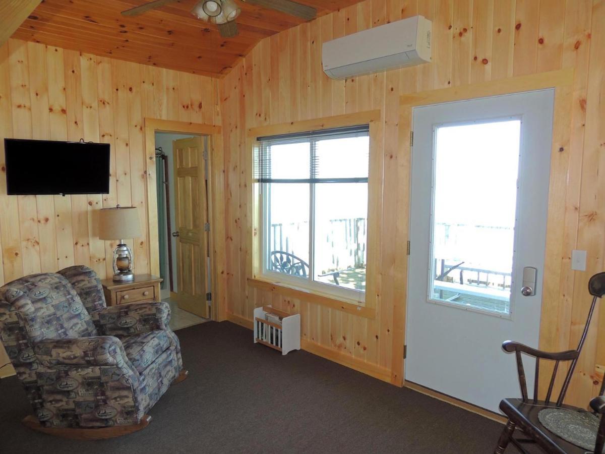 Angel Rock Waterfront Cottages Cape Vincent Bagian luar foto