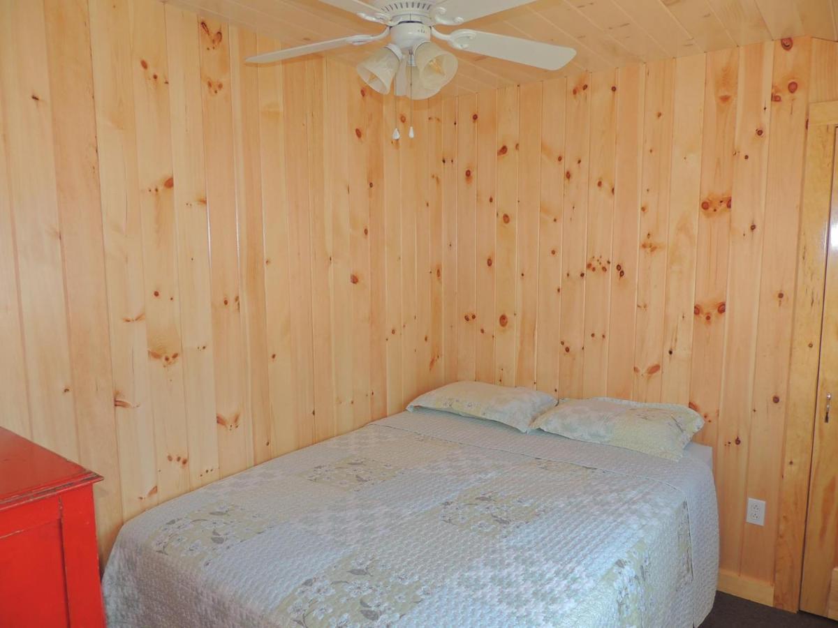 Angel Rock Waterfront Cottages Cape Vincent Bagian luar foto