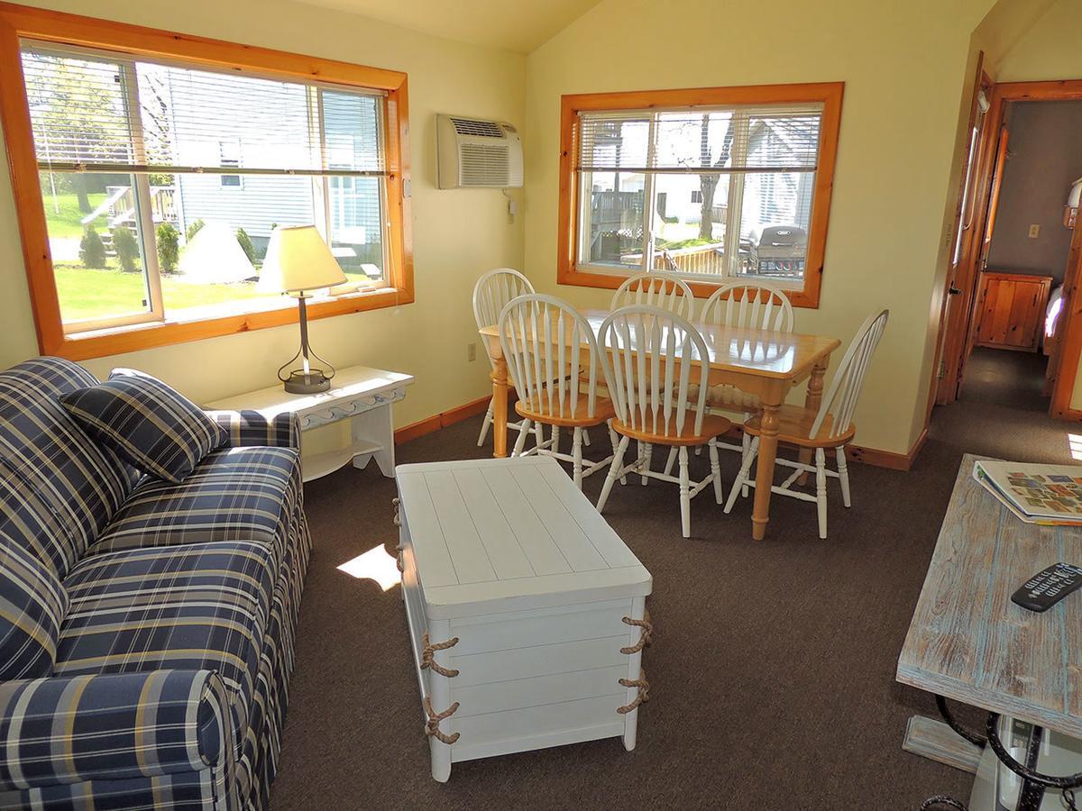 Angel Rock Waterfront Cottages Cape Vincent Bagian luar foto