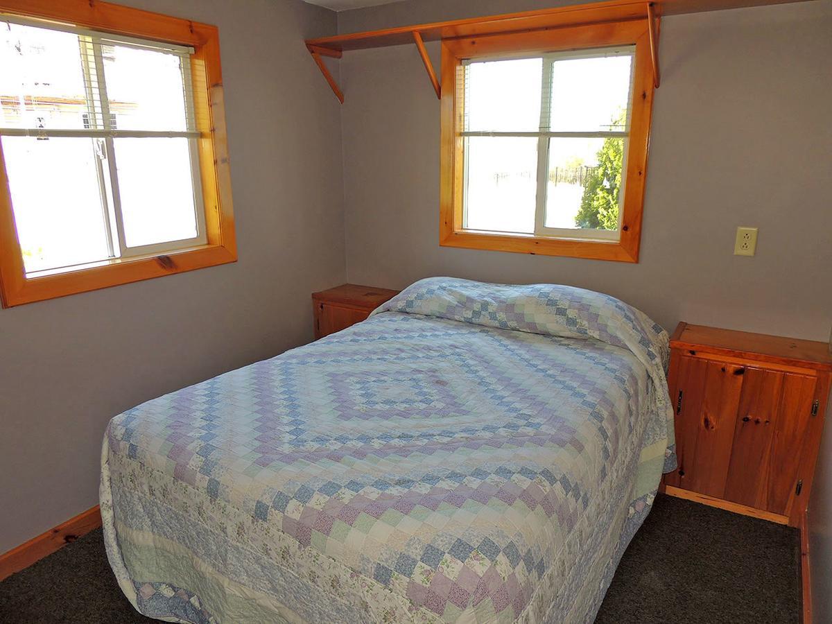 Angel Rock Waterfront Cottages Cape Vincent Bagian luar foto